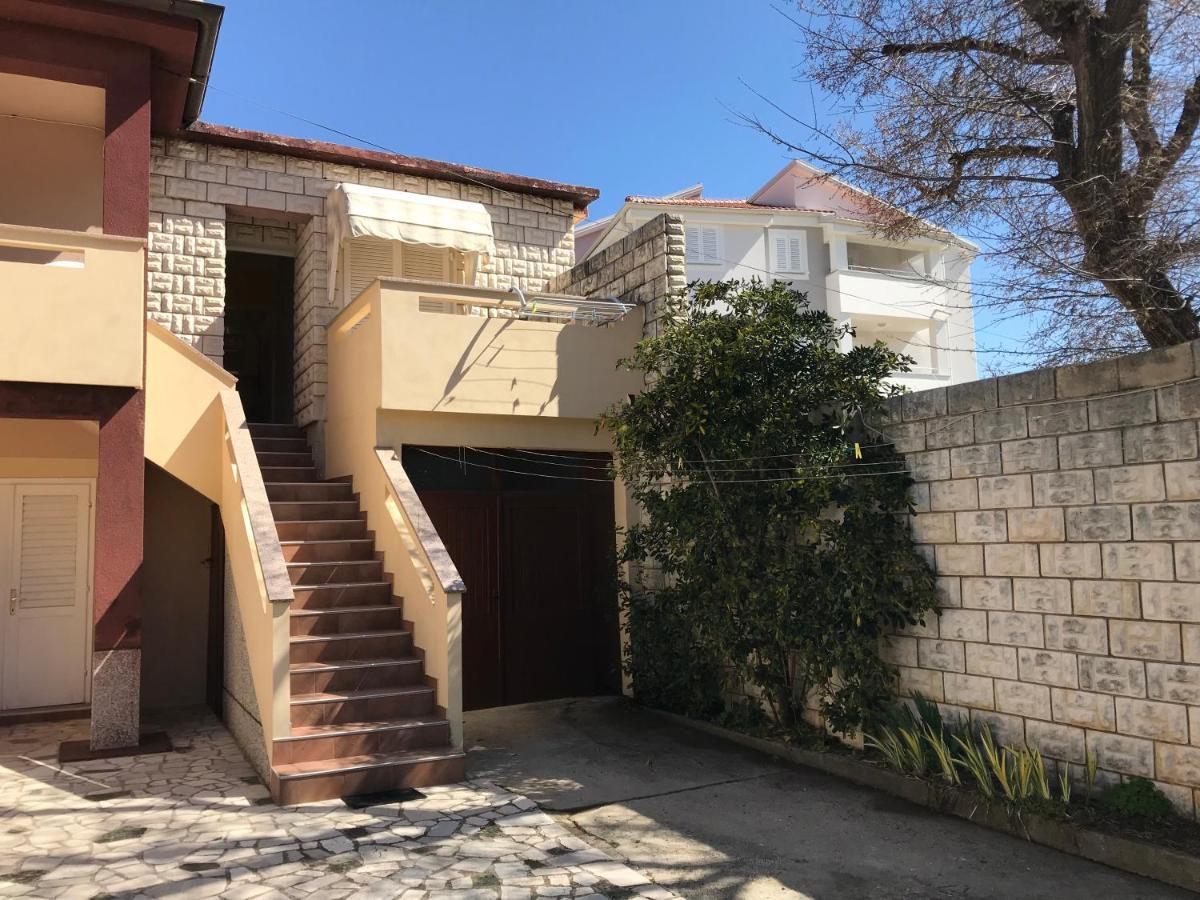 Summer Rooms Baska Exterior foto