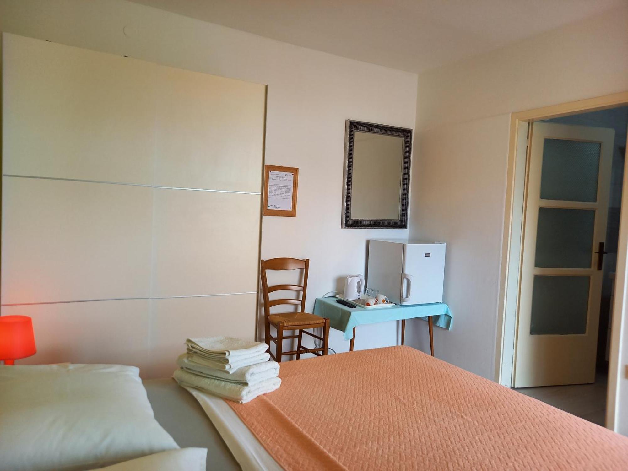 Summer Rooms Baska Exterior foto